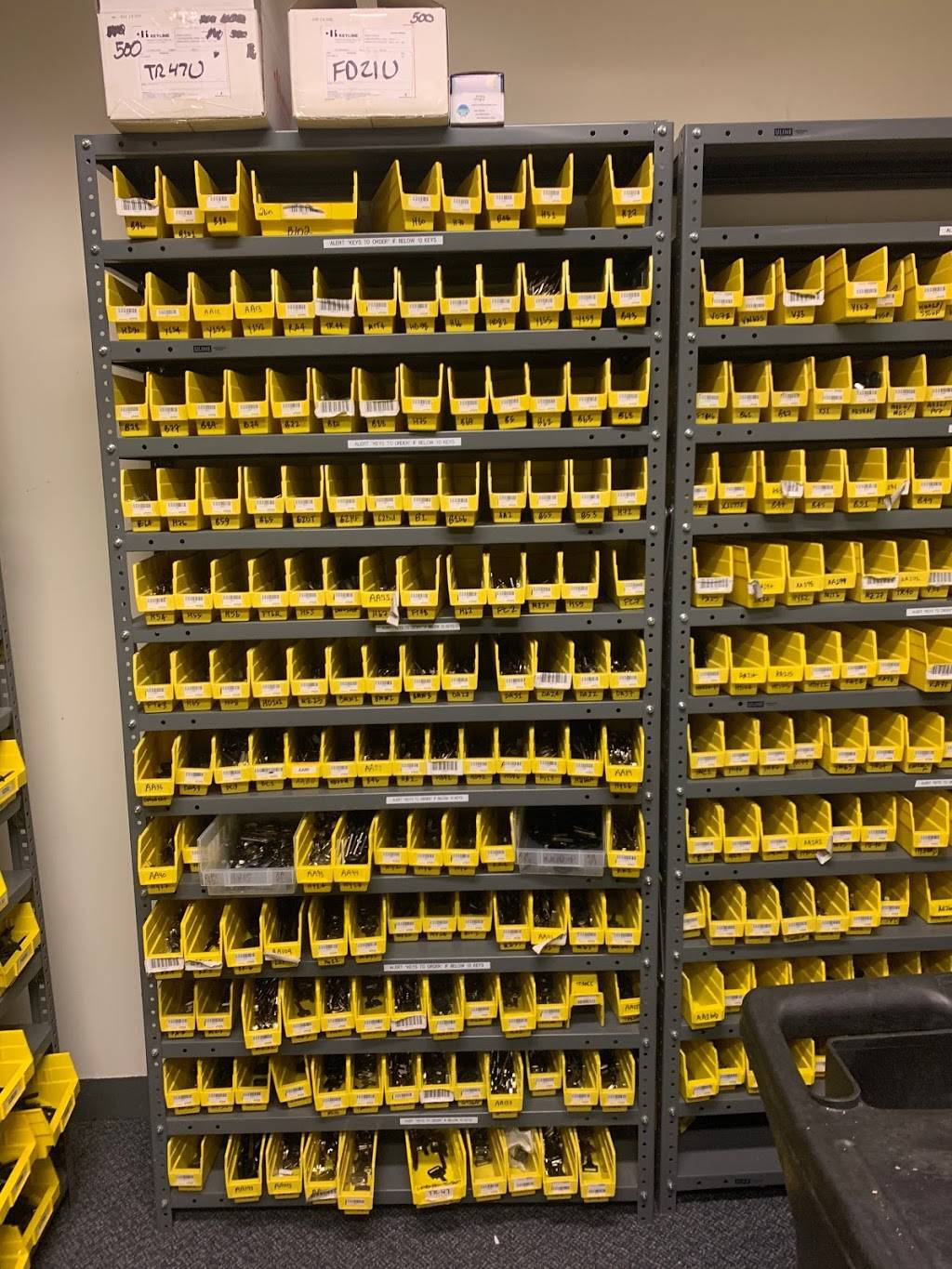 KeyMe | 3211 S Seneca St, Wichita, KS 67217, USA | Phone: (747) 322-4695