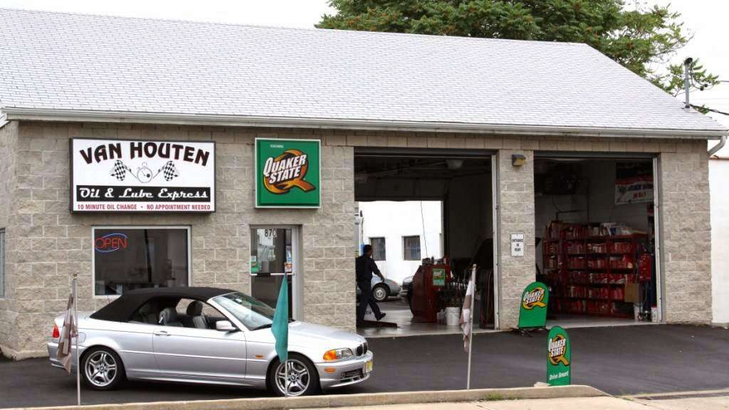 Van Houten Auto Repair | 870 Van Houten Ave, Clifton, NJ 07013, USA | Phone: (973) 773-2121