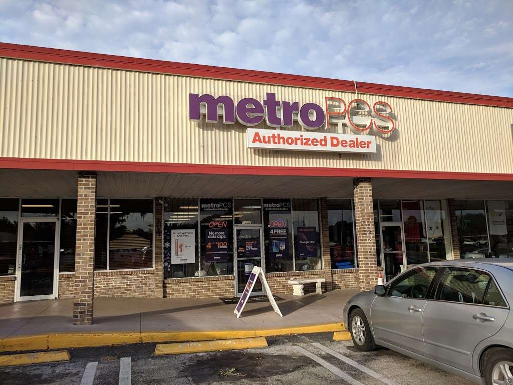 Metro by T-Mobile | 1337 S 14th St, Leesburg, FL 34748 | Phone: (352) 787-3333