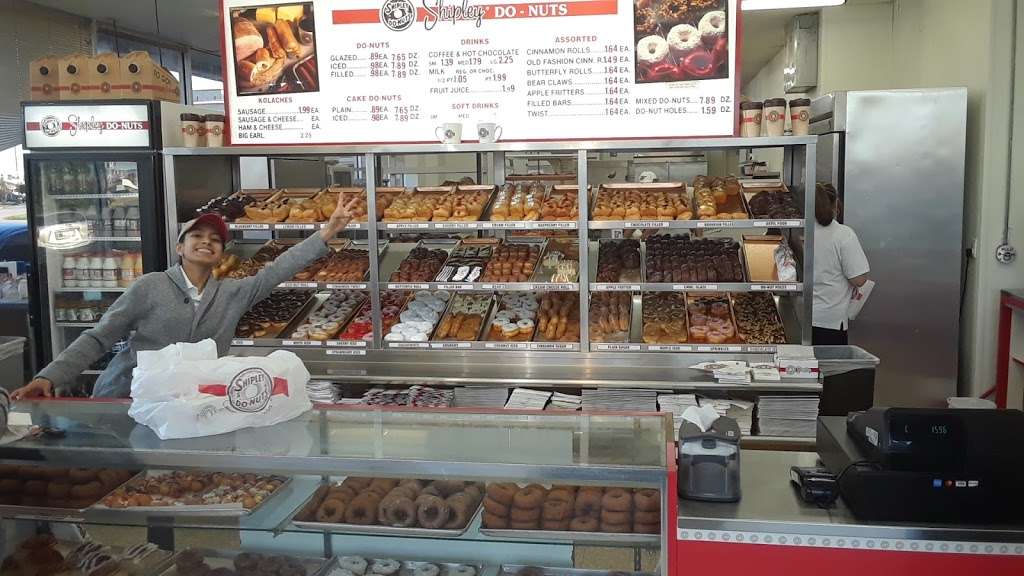 Shipley Do-Nuts | 9209 Gulf Fwy, Houston, TX 77017, USA | Phone: (713) 943-8440