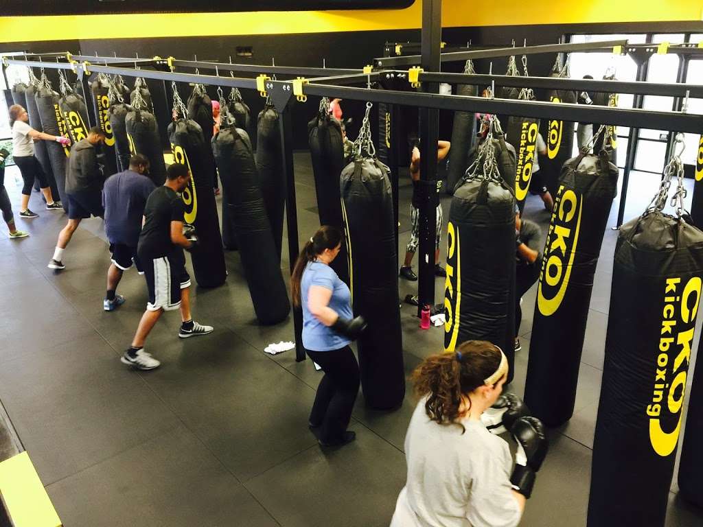 CKO Kickboxing - Charlotte | 5350 Docia Crossing Rd, Charlotte, NC 28269 | Phone: (704) 875-0047