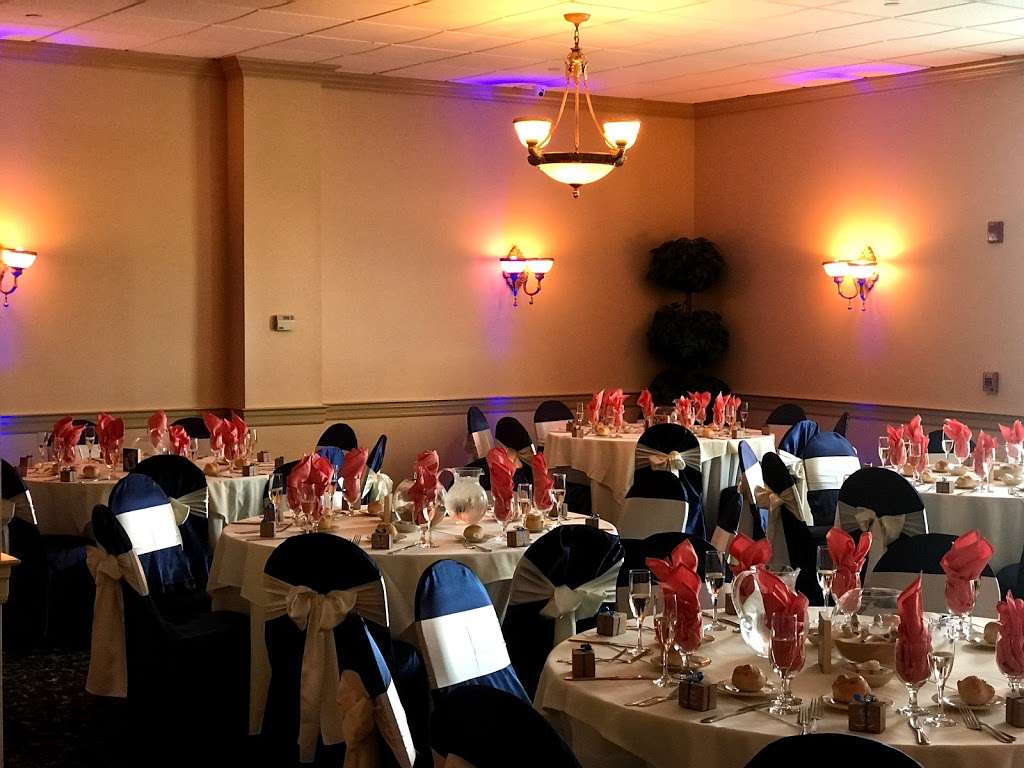 Ballrooms at Boothwyn | 1405 Meetinghouse Rd, Boothwyn, PA 19061, USA | Phone: (610) 485-2010