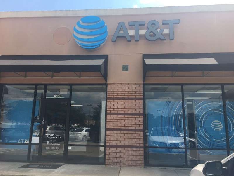 AT&T Store | 6539 Woodway Dr, Houston, TX 77057 | Phone: (832) 358-8766