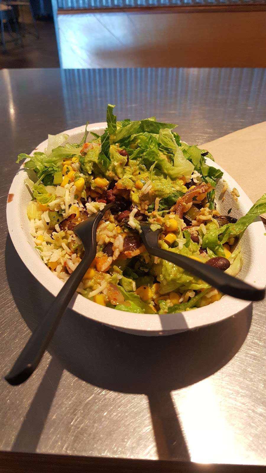 Chipotle Mexican Grill | 8657 Villa La Jolla Dr Ste 209, La Jolla, CA 92037, USA | Phone: (858) 554-1866