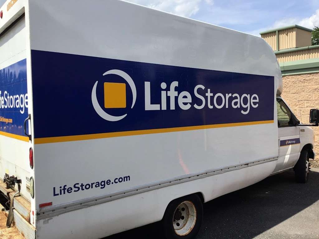 Life Storage | 851 N Black Horse Pike, Blackwood, NJ 08012, USA | Phone: (856) 352-5650