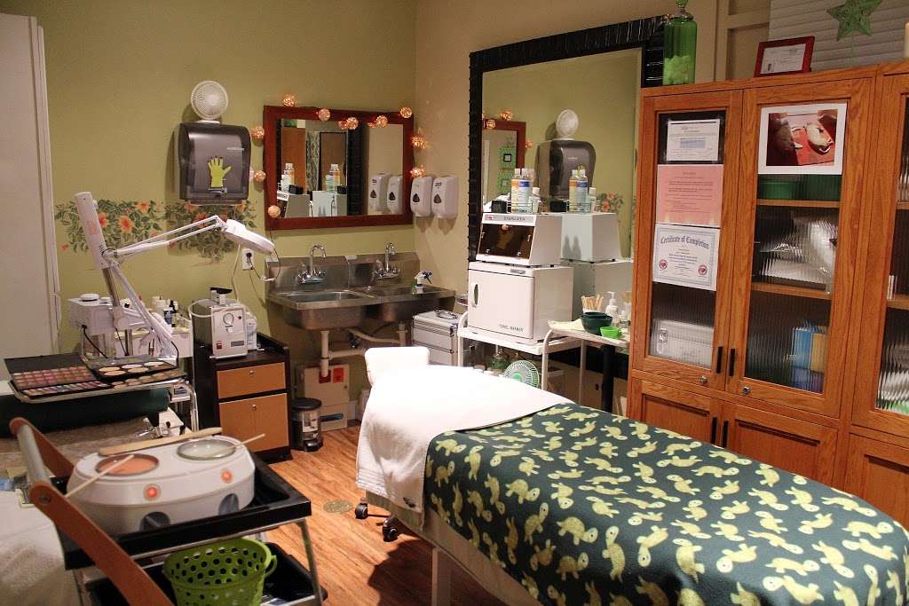 Green Turtle Salon & Spa | 1590 W Horizon Ridge Pkwy #100, Henderson, NV 89012 | Phone: (702) 435-5459