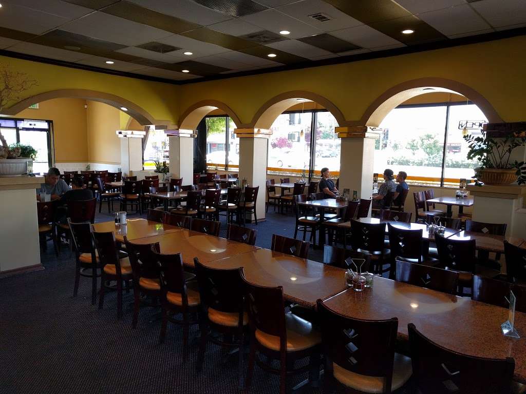 Tantawan Thai Kitchen | 9000 Garvey Ave, Rosemead, CA 91770, USA | Phone: (626) 288-1527