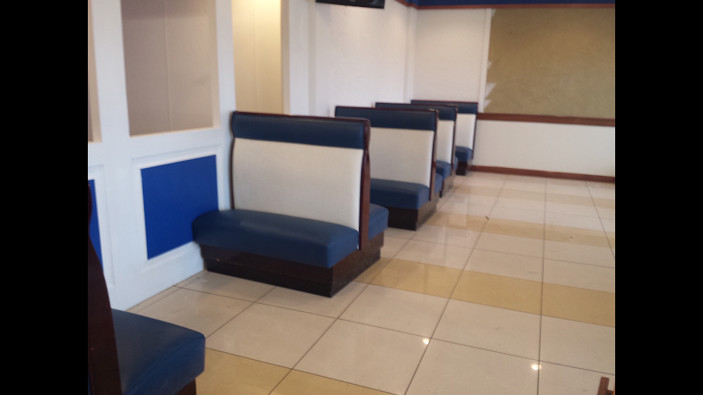 East Coast Reupholstery onsite restaurant upholstery repair | 5152 Clifton Dr, Archdale, NC 27263, USA | Phone: (336) 471-3435