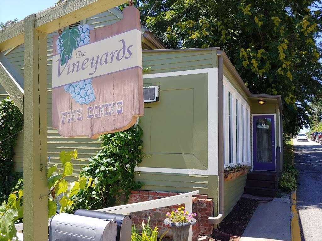 The Vineyards Restaurant | 505 Spring St, Weston, MO 64098, USA | Phone: (816) 640-5588