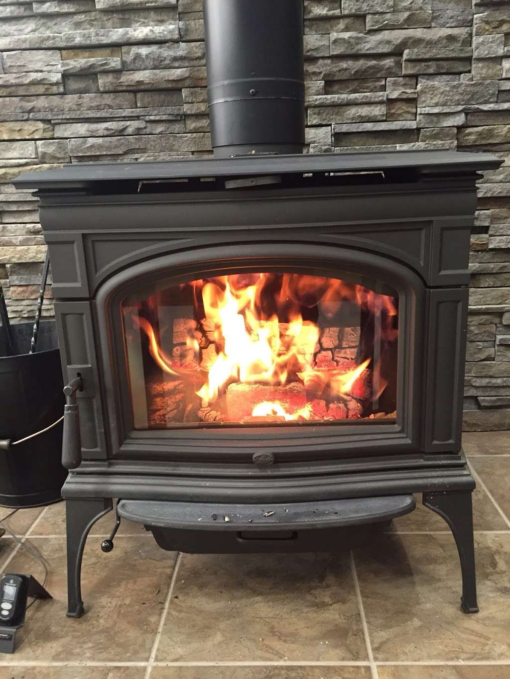 Hearthside Fireplace & Stove | 482 Pottstown Ave, Pennsburg, PA 18073 | Phone: (215) 679-7755