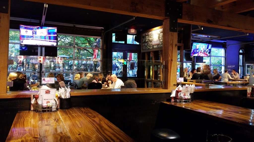 Katy Trail Ice House Outpost | 4700 W Park Blvd, Plano, TX 75093, USA | Phone: (972) 599-9000