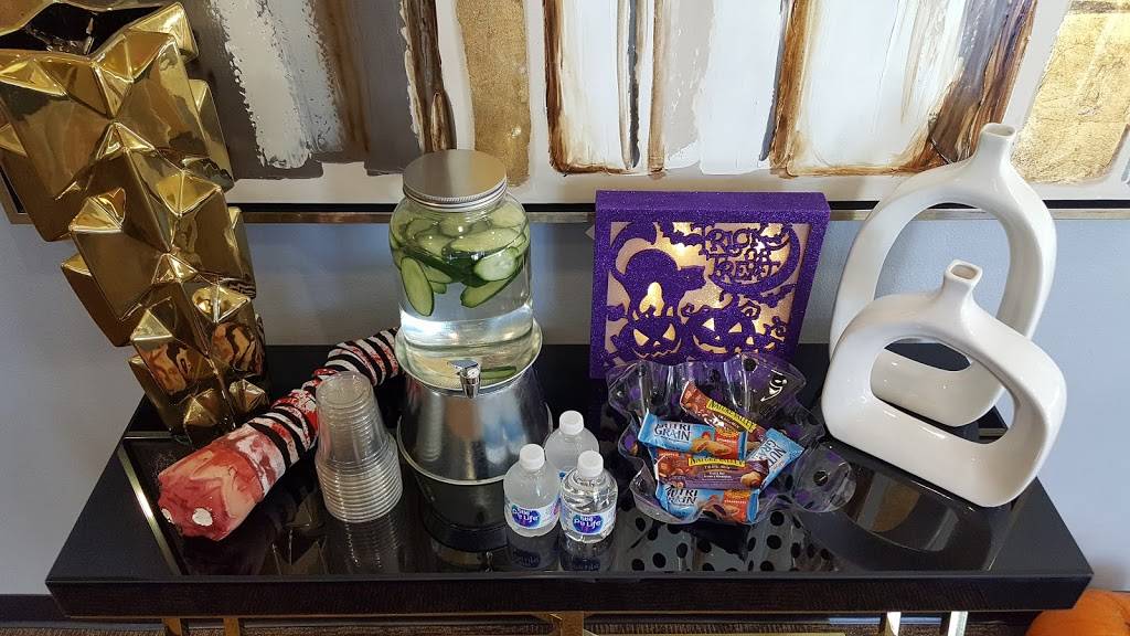 MINT dentistry - Fort Worth Horne | 2700 Horne St #120, Fort Worth, TX 76107, USA | Phone: (817) 310-2024