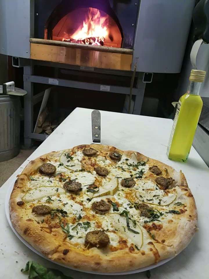 Alverdis Italian Restaurant & Pizzeria | 2a, W Frederick St, Walkersville, MD 21793 | Phone: (301) 845-0105