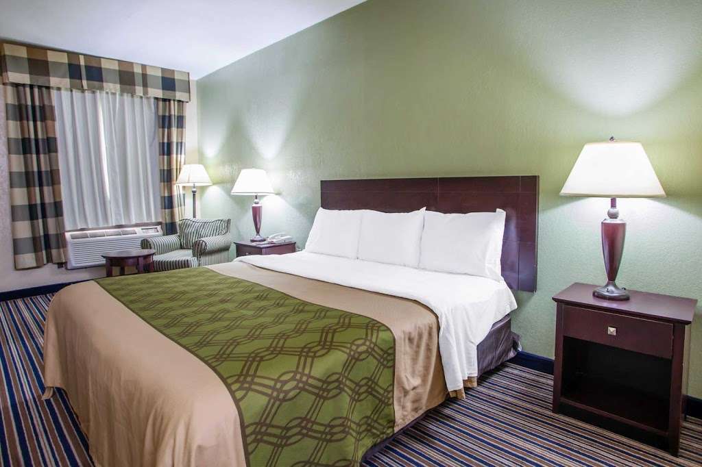 Econo Lodge Belton - Kansas City South | 222 Peculiar Dr, Belton, MO 64012, USA | Phone: (816) 322-1222