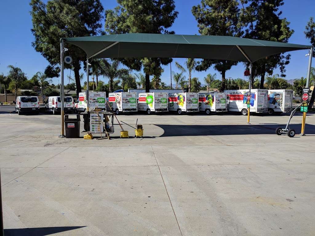 U-Haul Moving & Storage at Garey Ave | 2190 N Garey Ave, Pomona, CA 91767, USA | Phone: (909) 596-6591