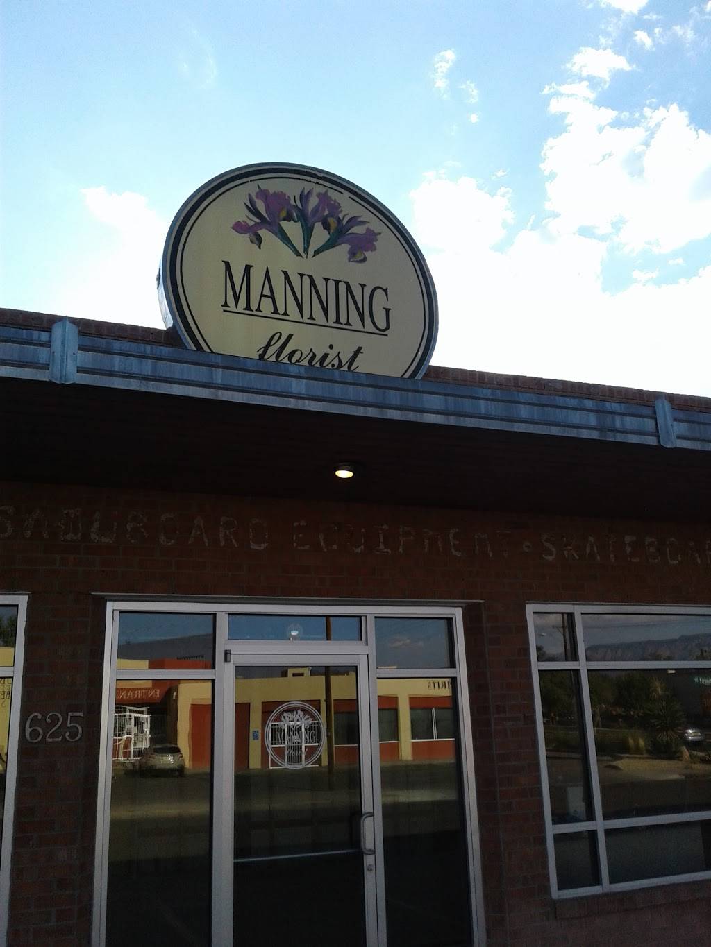 Manning Florist | 1416 Juan Tabo Blvd NE, Albuquerque, NM 87112, USA | Phone: (505) 888-3360