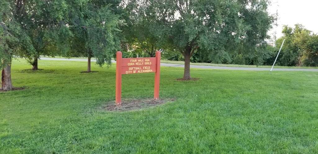 Potomac Yard Center | 3671 Jefferson Davis Hwy, Alexandria, VA 22305, USA | Phone: (703) 548-9770