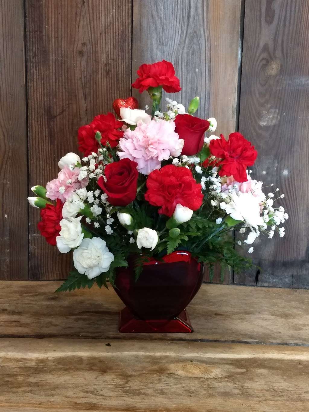 Wanamaker Flower Shop | 8615 Southeastern Ave # B, Indianapolis, IN 46239 | Phone: (317) 862-1800