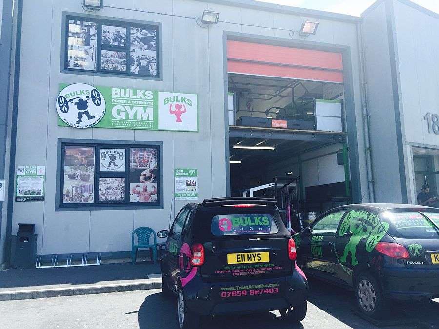Bulks Gym | Unit 19, Lion Business Park Dering Way, Gravesend DA12 2DN, UK | Phone: 01474 561321