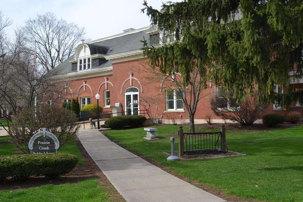 Prairie Creek Public Library | 501 Carriage House Ln, Dwight, IL 60420, USA | Phone: (815) 584-3061