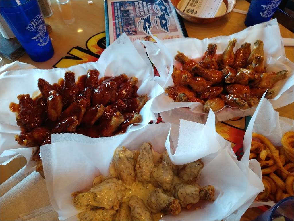 Wings Etc. | 1447 Cannonball Trail, Yorkville, IL 60560, USA | Phone: (630) 882-9463 Wings Etc. | 1447 Cannonball Trail, Yorkville, IL 60560, USA | Phone: (630) 882-9463