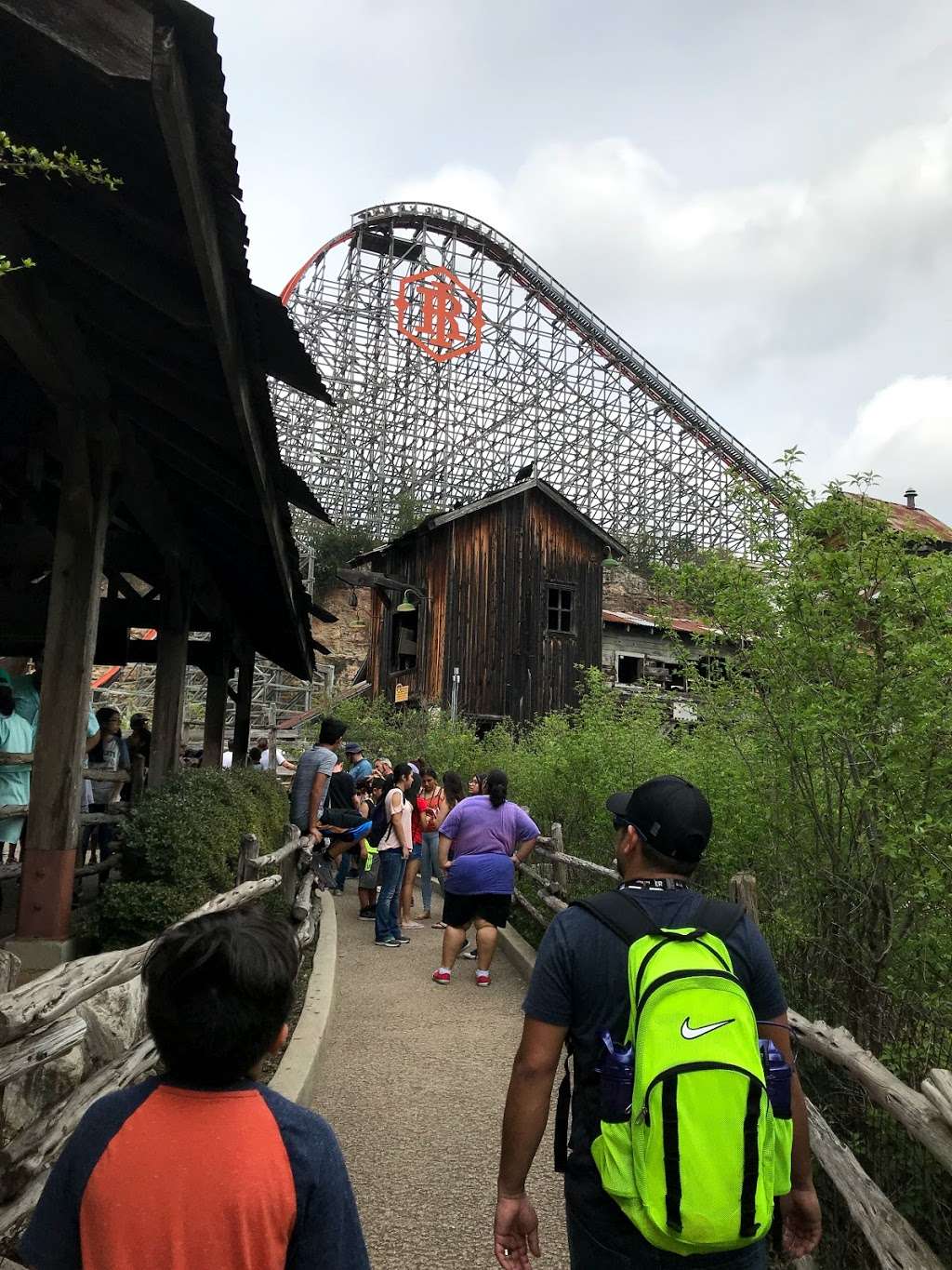 Fiesta Texas Main Entrance | San Antonio, TX 78256, USA