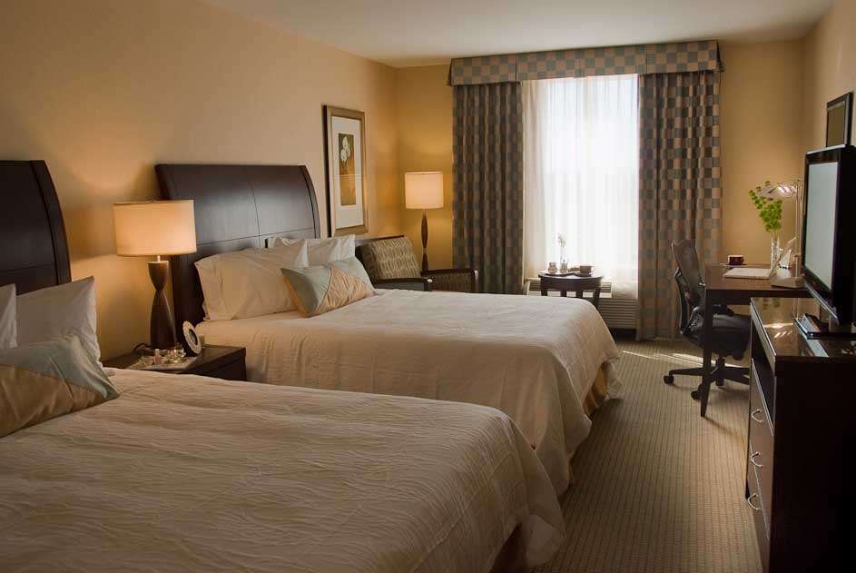 Hilton Garden Inn Dulles North | 22400 Flagstaff Plaza, Ashburn, VA 20148, USA | Phone: (703) 723-8989