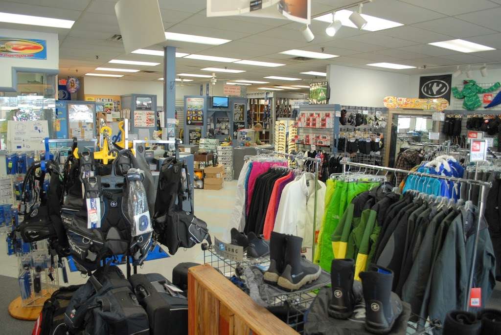 Adventure Sports KC Sea & Snow | 10922 W 74th Terrace, Shawnee, KS 66203 | Phone: (913) 962-2323