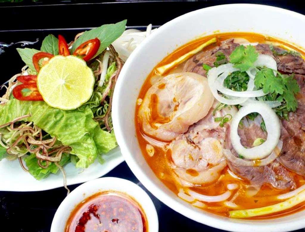 Pho Ton Express | 8302 N Eldridge Pkwy s220, Houston, TX 77041, USA | Phone: (832) 912-4052