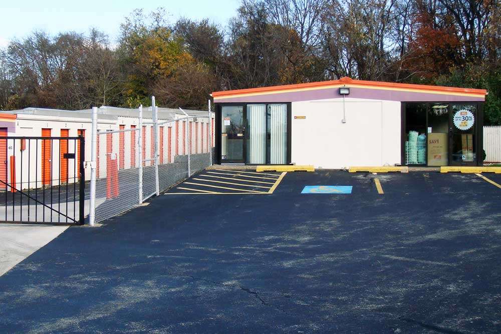 Public Storage | 2025 Chemical Rd, Plymouth Meeting, PA 19462 | Phone: (484) 533-7358