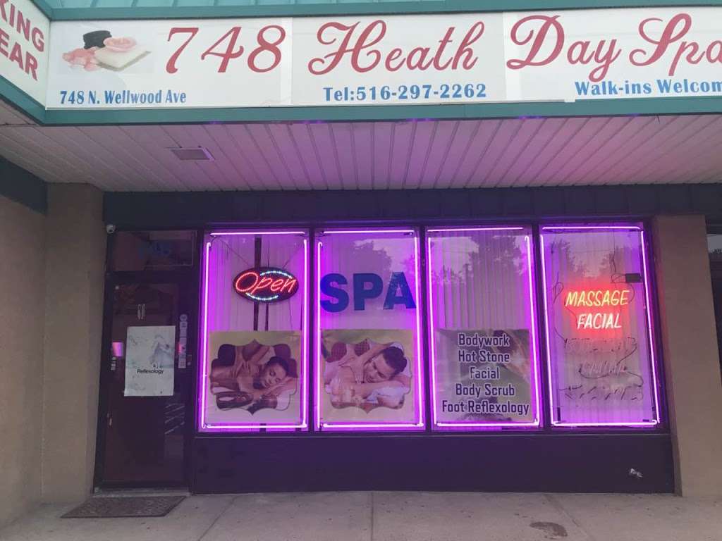 748 HEALTH DAY SPA | 748 N Wellwood Ave, Lindenhurst, NY 11757, USA | Phone: (516) 297-2262