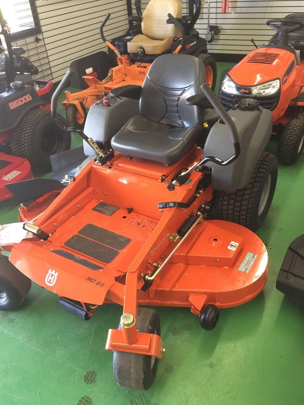 Mower Outlet | 8949, 502 IN-267, Mooresville, IN 46158, USA | Phone: (317) 831-8601