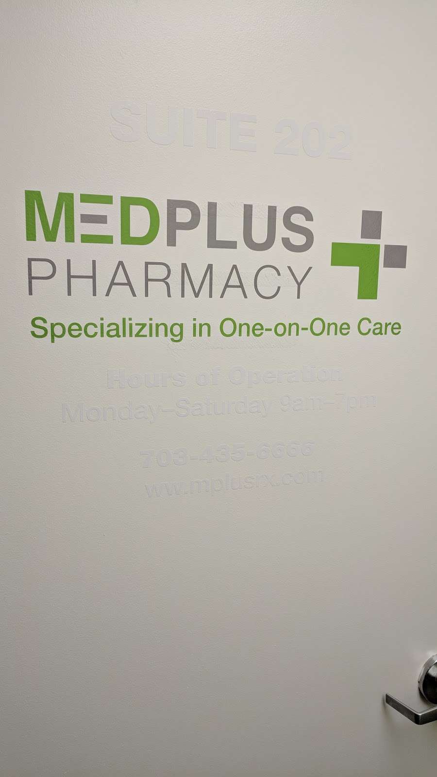 MedPlus Pharmacy | 6020 Richmond Hwy Suite 202, Alexandria, VA 22303, USA | Phone: (703) 435-6666