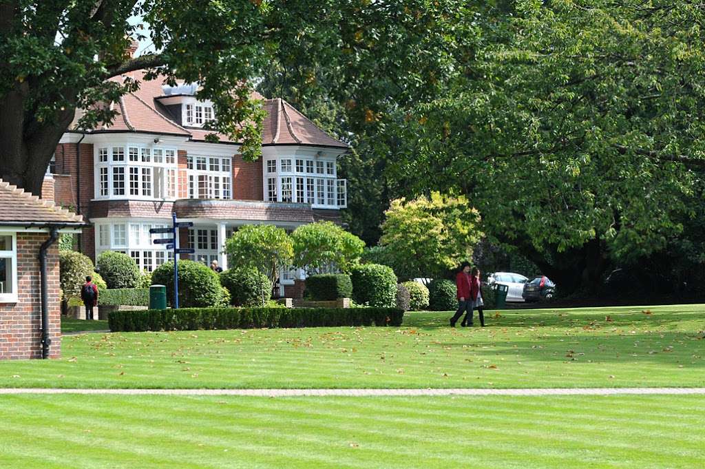 Lingfield College | St Piers Ln, Dormansland, Lingfield RH7 6PH, UK | Phone: 01342 832407