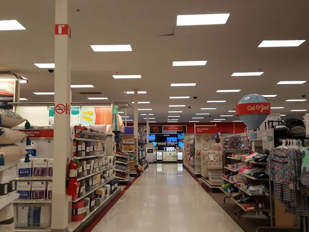 Target | 2420 Laporte Ave, Valparaiso, IN 46383, USA | Phone: (219) 531-6448