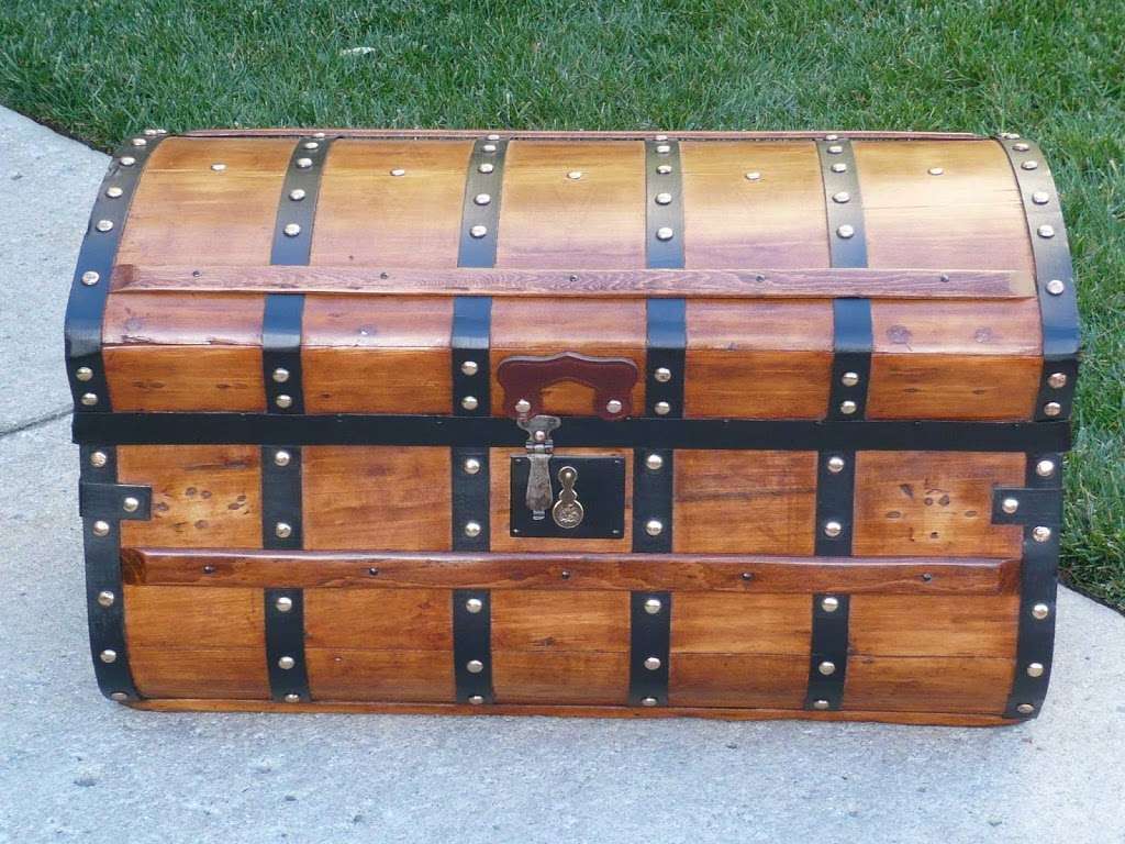 HMS Antique Trunks | 1881 Lakebird Dr, San Jose, CA 95124, USA | Phone: (408) 691-4264