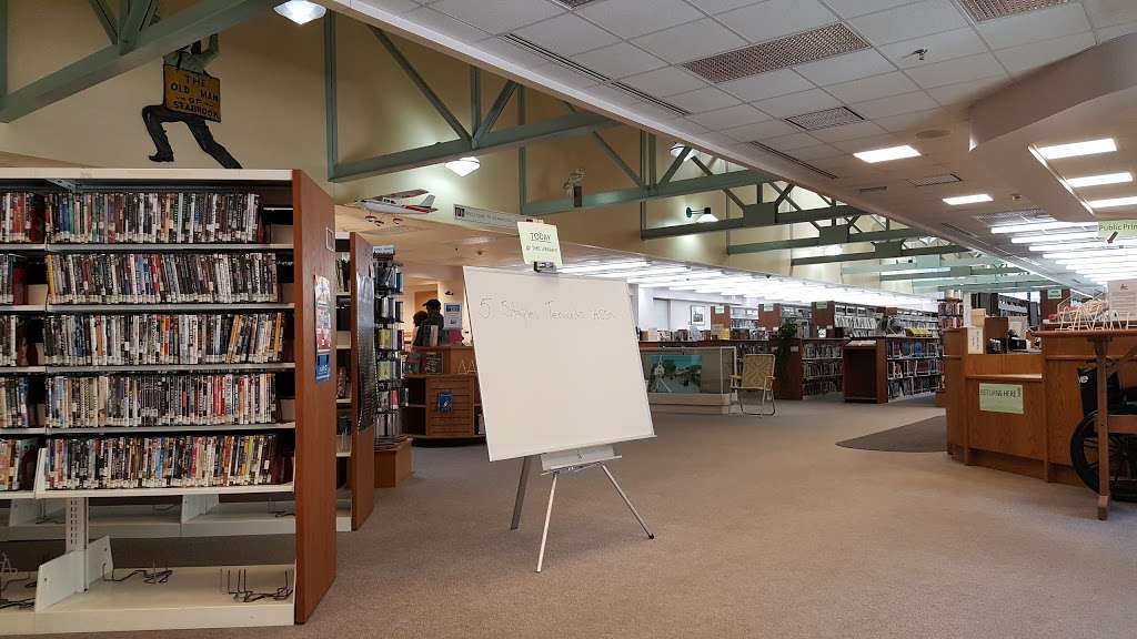 Seabrook Library | 25 Liberty Ln, Seabrook, NH 03874, USA | Phone: (603) 474-2044