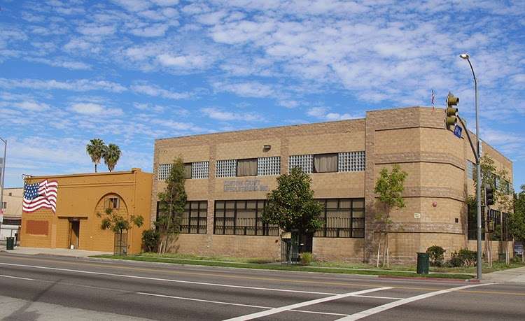 Custom Craft Upholsterers Inc | 3401 W Washington Blvd, Los Angeles, CA 90018, USA | Phone: (323) 937-9557