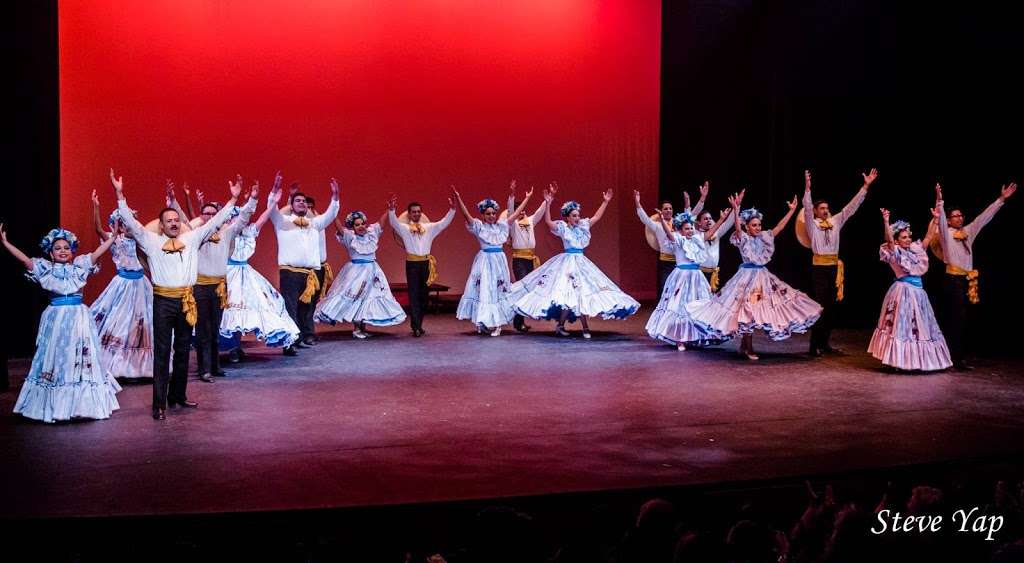 Tradiciones Dance Company L.L.C. | 3055 W Indian School Rd, Phoenix, AZ 85017, USA | Phone: (480) 319-4089