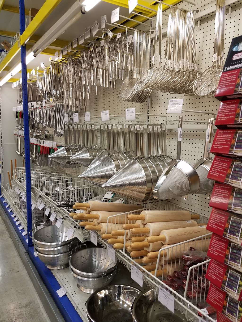 Restaurant Depot | 30 Bodwell St, Avon, MA 02322, USA | Phone: (508) 588-5114