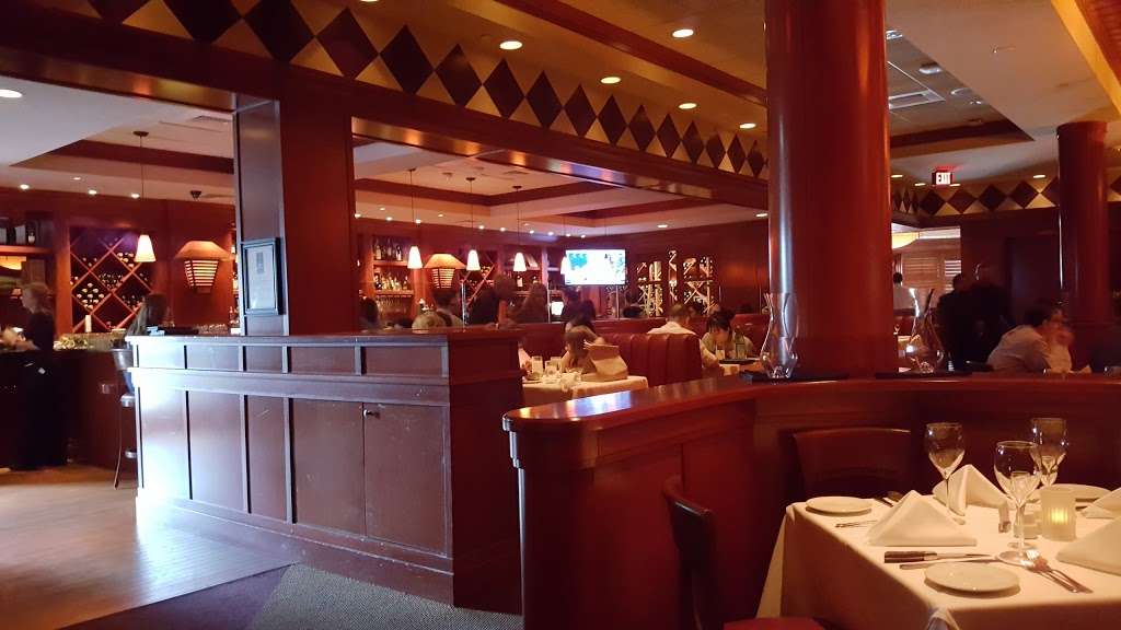 Flemings Prime Steakhouse & Wine Bar | 788 West Sam Houston Pkwy N Suite 120, Houston, TX 77024, USA | Phone: (713) 827-1120