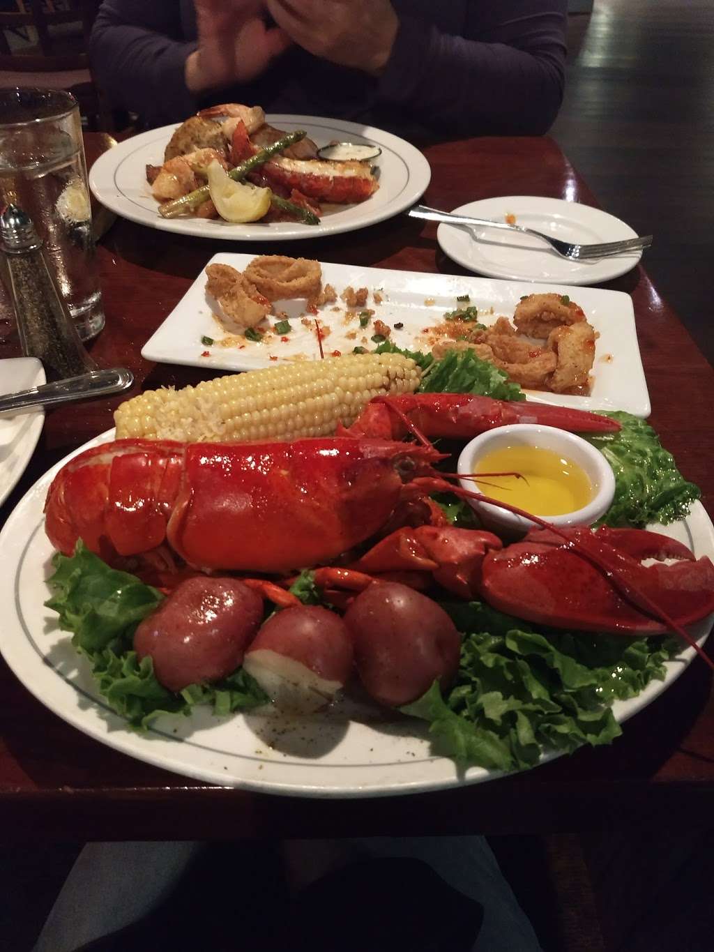 Phillips Seafood | 1 Atlantic Ave, Atlantic City, NJ 08401 | Phone: (609) 348-2273