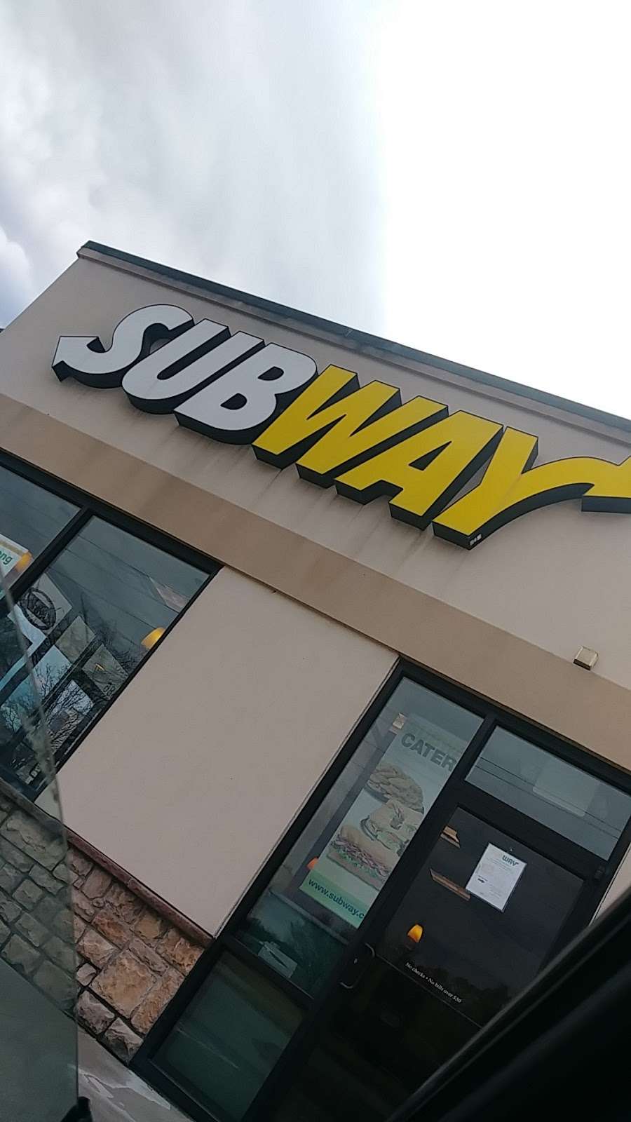 Subway Restaurants | 886 Northstar Ct, Tonganoxie, KS 66086, USA | Phone: (913) 845-2039