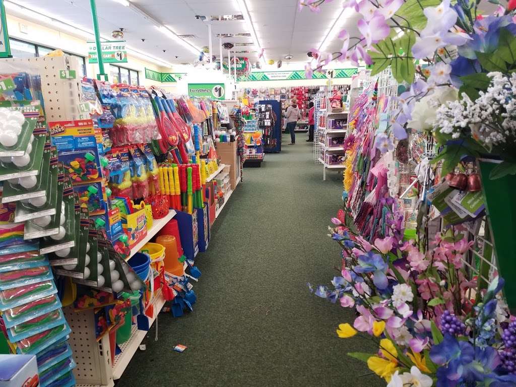 Dollar Tree | 217 Stadium St, Smyrna, DE 19977, USA | Phone: (302) 223-0067