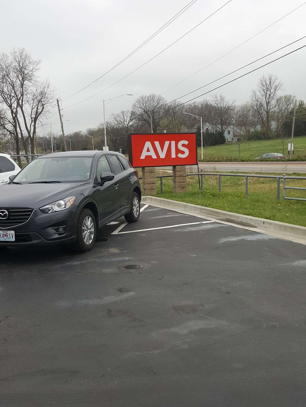 Avis Car Rental | 8345 State Avenue, NA, Kansas City, KS 66112 | Phone: (913) 788-9722