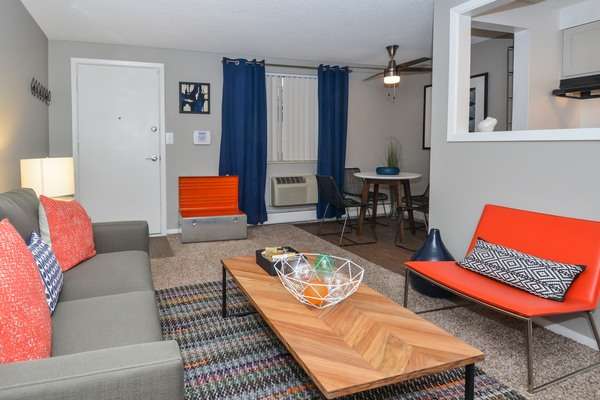 Ten 30 Apartments | 1049 E 9th Ave, Broomfield, CO 80020 | Phone: (303) 465-1731