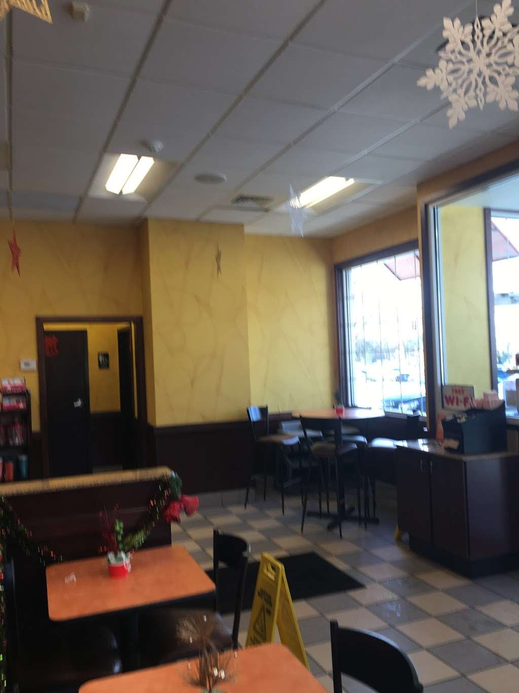 Dunkin | 42 Summer St, Medway, MA 02053, USA | Phone: (508) 533-2328