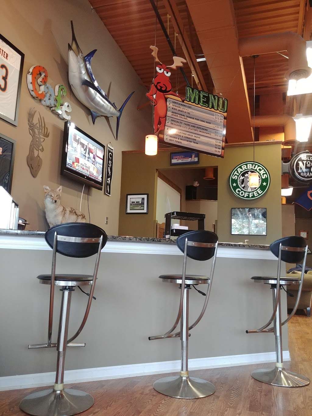 Sports Lodge Barber Shop | 2013 Essington Rd, Joliet, IL 60435 | Phone: (815) 814-6000