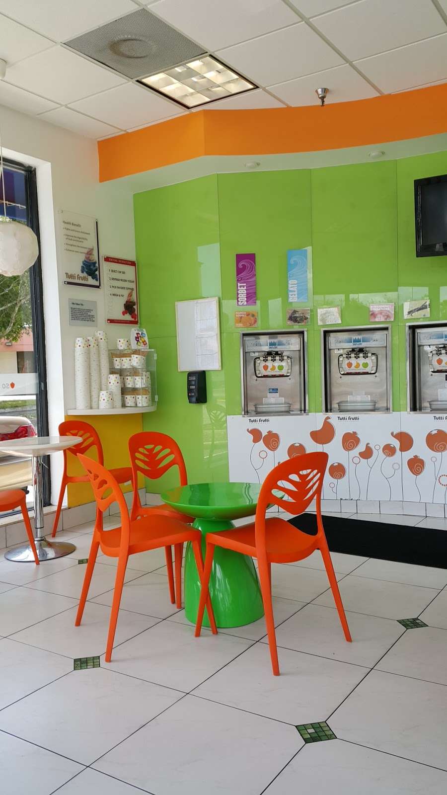 Tutti Frutti Frozen Yogurt | 9975 Glades Rd, Boca Raton, FL 33434, USA | Phone: (561) 487-1117