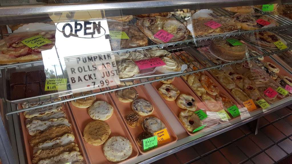 Boydens Southside Bakery | 3953 S Meridian St, Indianapolis, IN 46217 | Phone: (317) 784-2992